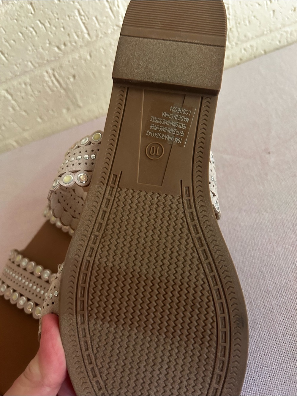 Kensie Tan Slide Sandals with Pearl & Stud Straps - Picture 4 of 6